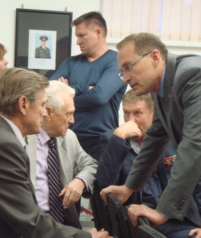 Руководители ветеранских организаций области обсуждают вопросы, которые предстоит решить. Фото: Геннадий ЧУГАЕВ.