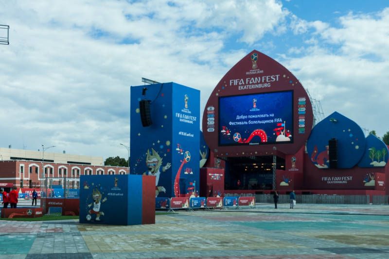 На большом экране покажут все матчи ЧМ-2018. Фото: Александр ИСАКОВ.