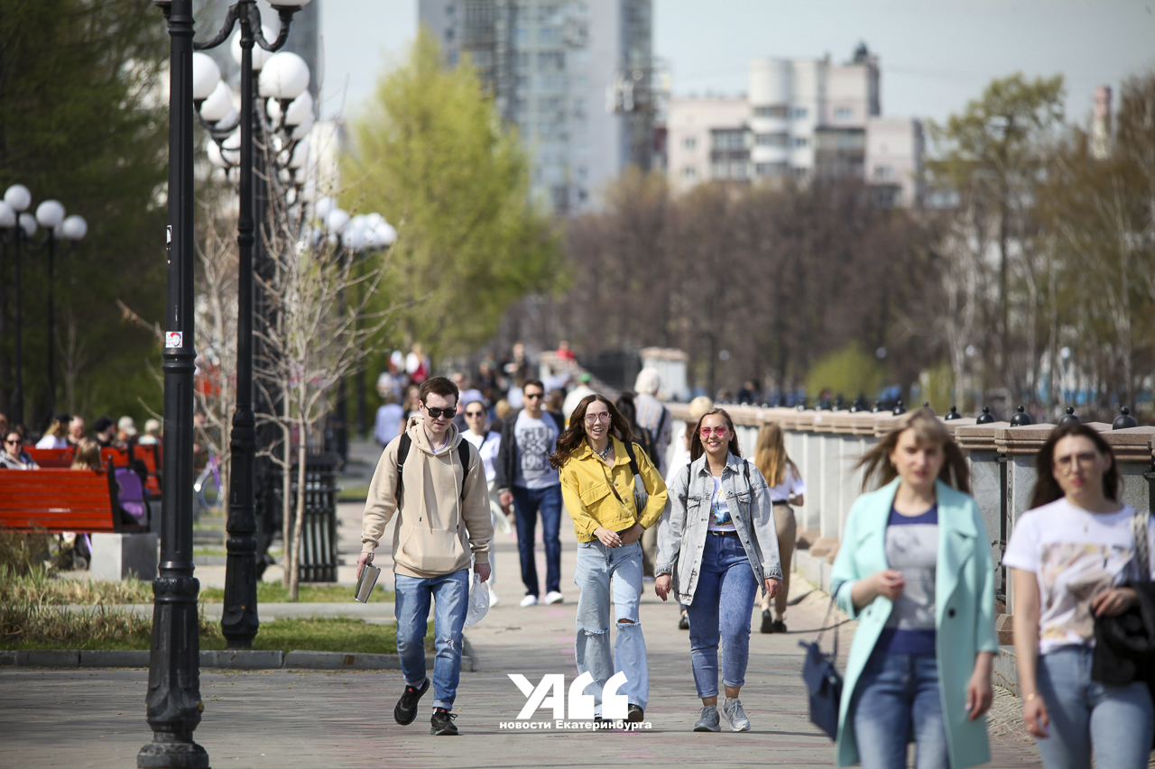 76% жителей Свердловской области готовы подрабатыват